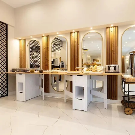 Διαμέρισμα Luxury 2 Bedroom - Breakfast - Free Parking