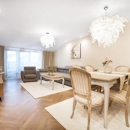 Διαμέρισμα Luxury 2 Bedroom - Breakfast - Free Parking Μπάνσκο