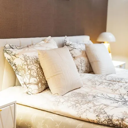 Διαμέρισμα Luxury 2 Bedroom - Breakfast - Free Parking