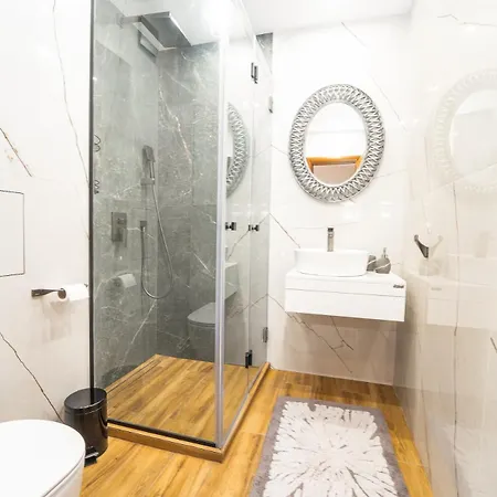 Luxury 2 Bedroom - Breakfast - Free Parking Apartamento *