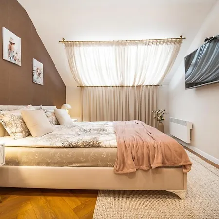 Apartment Luxury 2 Bedroom - Breakfast - Free Parking Bansko